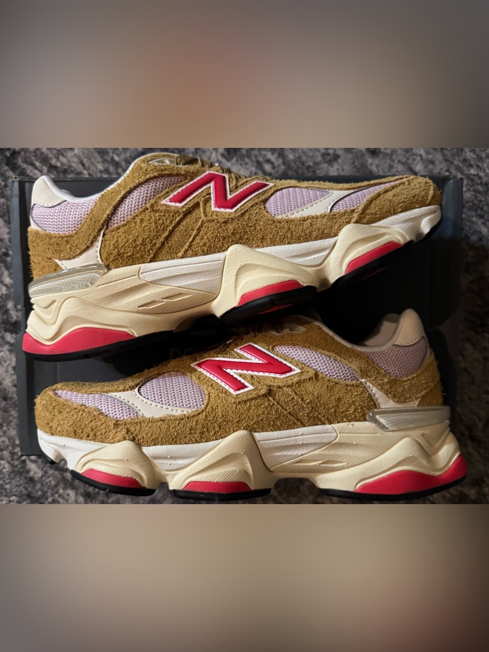New Balance 9060 Great Plains True Red 5Y/6.5W. Brand New in Box - Picture 1 of 7